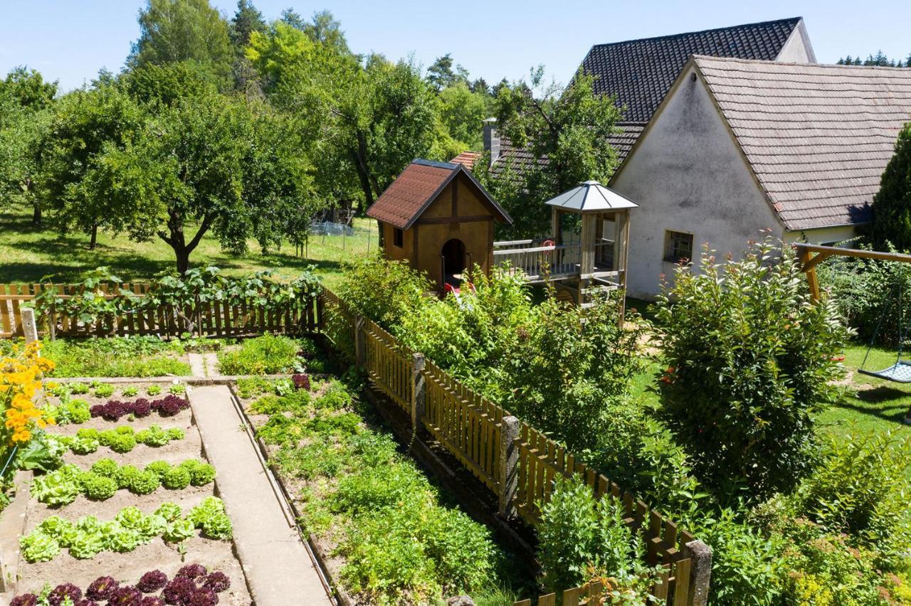 Gasthof-Pension Brauner Hirsch In Alfeld - Mittelfranken Exterior photo
